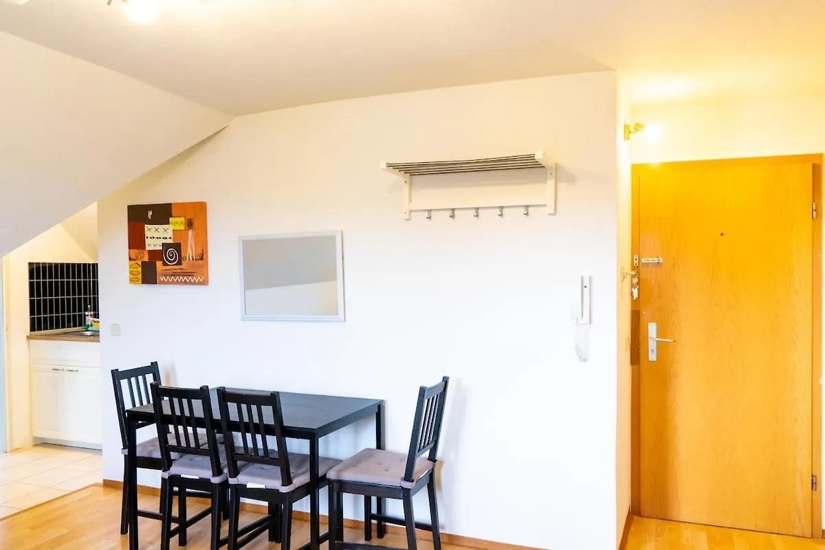 Stayin Apartment Near Stuttgart Steinenbronn